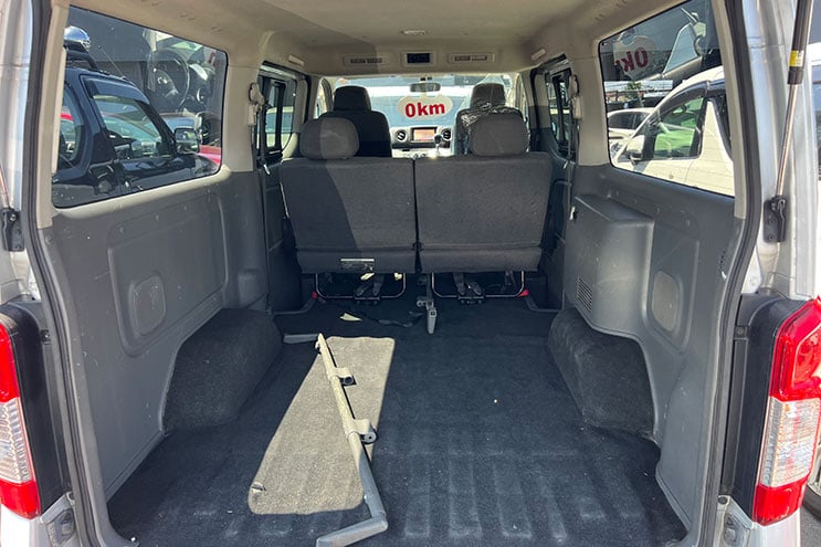 
								Nissan NV350 Caravan Long Premium GX Turbo completo									