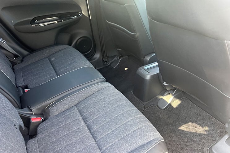 
								Honda Fit Home 1.3 completo									