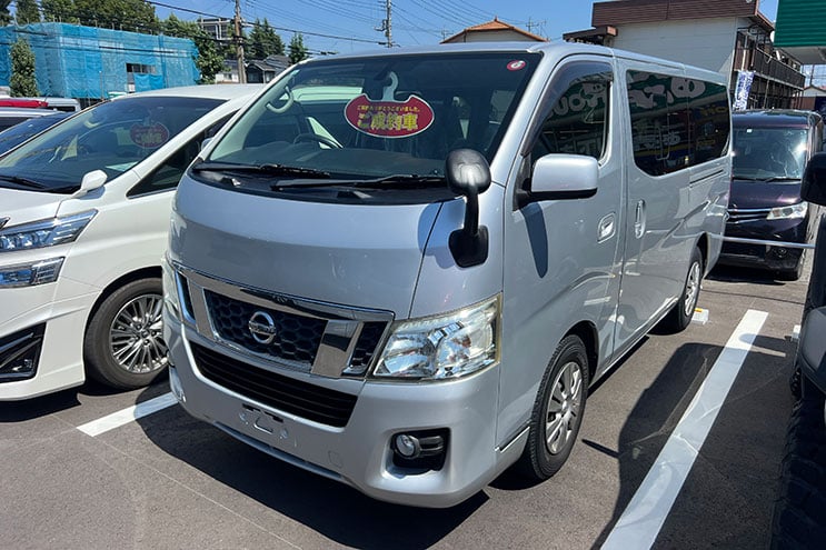 
								Nissan NV350 Caravan Long Premium GX Turbo completo									