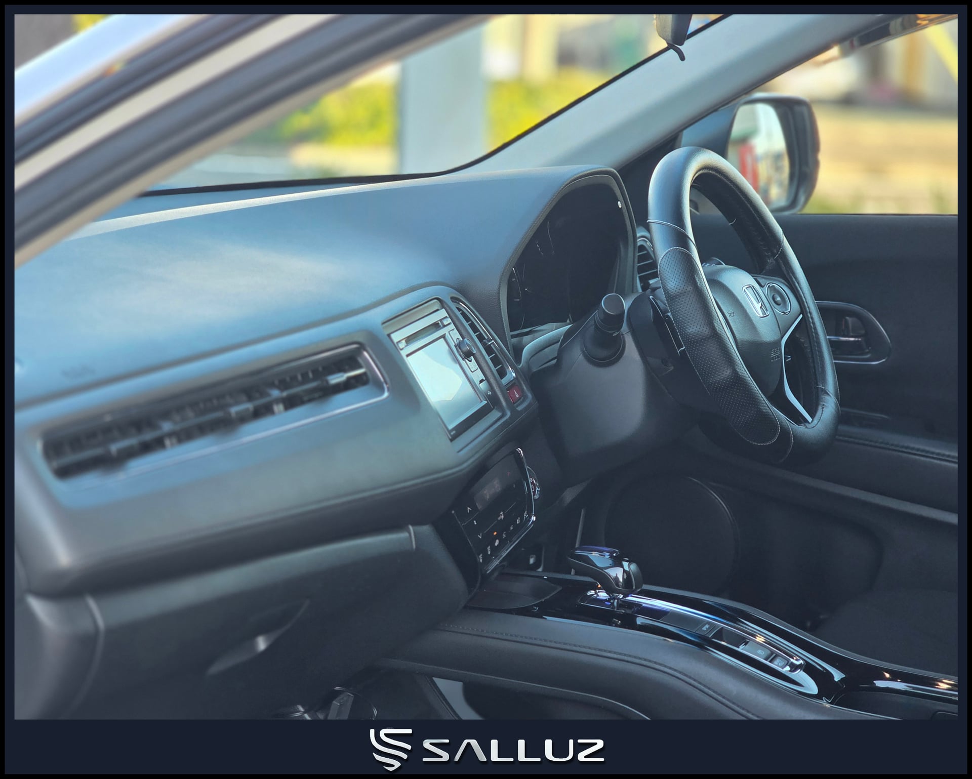 
								Honda Vezel HYBRID X completo									