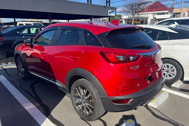 
								Mazda CX-3 completo									