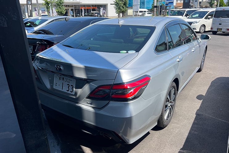 
								Toyota Crown Hybrid S C Package completo									