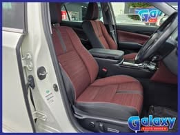 
								Toyota Crown Athlete S completo									