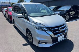 Nissan Serena Highway Star