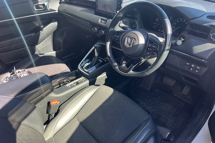 
								Honda Vezel e:HEV completo									